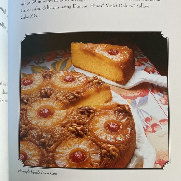 Duncan Hines Classic Recipes Cookbook - Picture 14 of 16